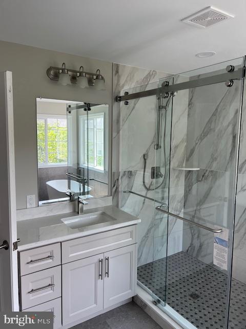 8196 TENBROOK DR, GAINESVILLE, Virginia 20155, 5 Bedrooms Bedrooms, ,3 BathroomsBathrooms,Residential,For sale,8196 TENBROOK DR,VAPW2099706 MLS # VAPW2099706