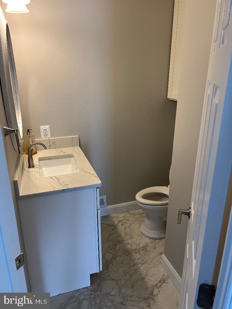 8196 TENBROOK DR, GAINESVILLE, Virginia 20155, 5 Bedrooms Bedrooms, ,3 BathroomsBathrooms,Residential,For sale,8196 TENBROOK DR,VAPW2099706 MLS # VAPW2099706
