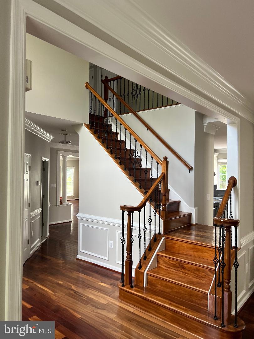 8196 TENBROOK DR, GAINESVILLE, Virginia 20155, 5 Bedrooms Bedrooms, ,3 BathroomsBathrooms,Residential,For sale,8196 TENBROOK DR,VAPW2099706 MLS # VAPW2099706