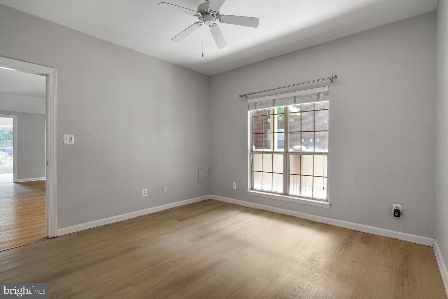 3906 PENDERVIEW DR #701, FAIRFAX, Virginia 22033, 2 Bedrooms Bedrooms, ,2 BathroomsBathrooms,Residential,For sale,3906 PENDERVIEW DR #701,VAFX2256768 MLS # VAFX2256768