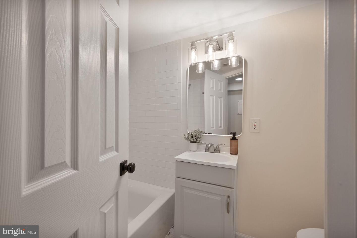 1345 TAYLOR ST NW, WASHINGTON, District Of Columbia 20011, 4 Bedrooms Bedrooms, ,3 BathroomsBathrooms,Residential,For sale,1345 TAYLOR ST NW,DCDC2211500 MLS # DCDC2211500