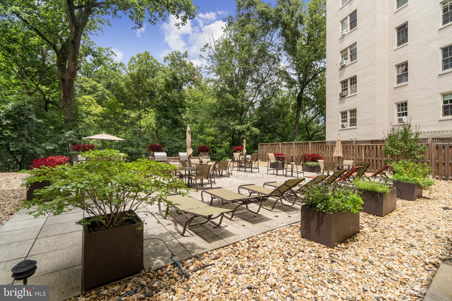 2737 DEVONSHIRE PL NW #503, WASHINGTON, District Of Columbia 20008, 2 Bedrooms Bedrooms, ,2 BathroomsBathrooms,Residential,For sale,2737 DEVONSHIRE PL NW #503,DCDC2211530 MLS # DCDC2211530