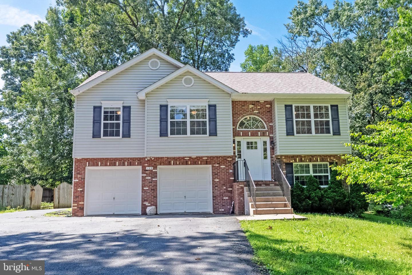 123 LONGVIEW DR, STAFFORD, Virginia 22556, 4 Bedrooms Bedrooms, ,3 BathroomsBathrooms,Residential,For sale,123 LONGVIEW DR,VAST2041024 MLS # VAST2041024