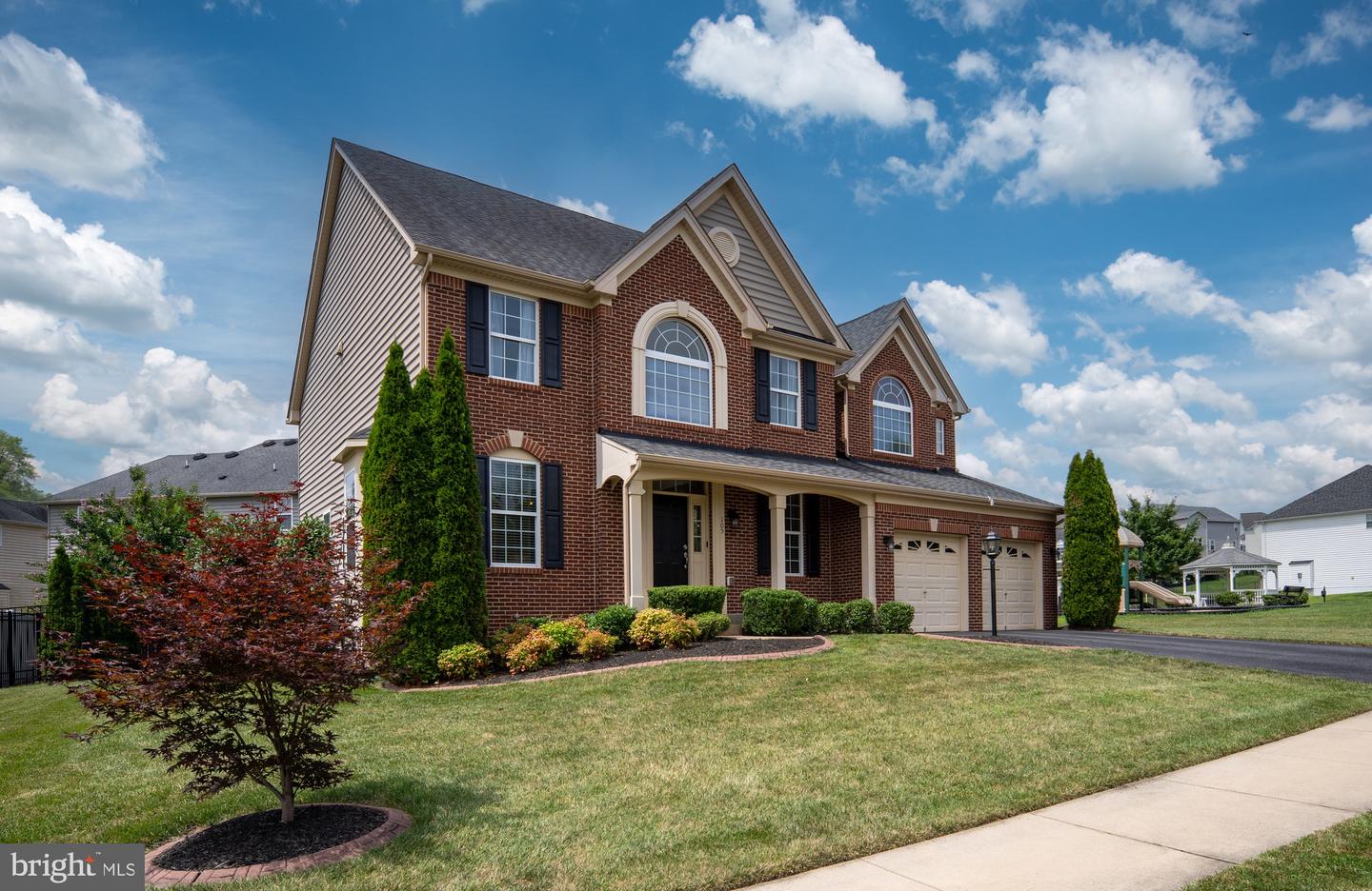 105 COACHMAN CIR, STAFFORD, Virginia 22554, 4 Bedrooms Bedrooms, ,4 BathroomsBathrooms,Residential,For sale,105 COACHMAN CIR,VAST2041028 MLS # VAST2041028