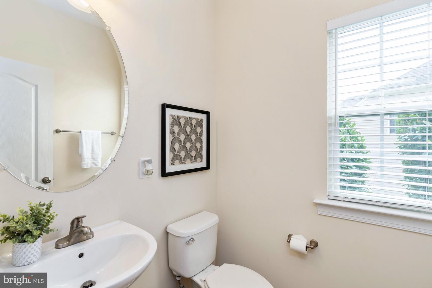 105 COACHMAN CIR, STAFFORD, Virginia 22554, 4 Bedrooms Bedrooms, ,4 BathroomsBathrooms,Residential,For sale,105 COACHMAN CIR,VAST2041028 MLS # VAST2041028