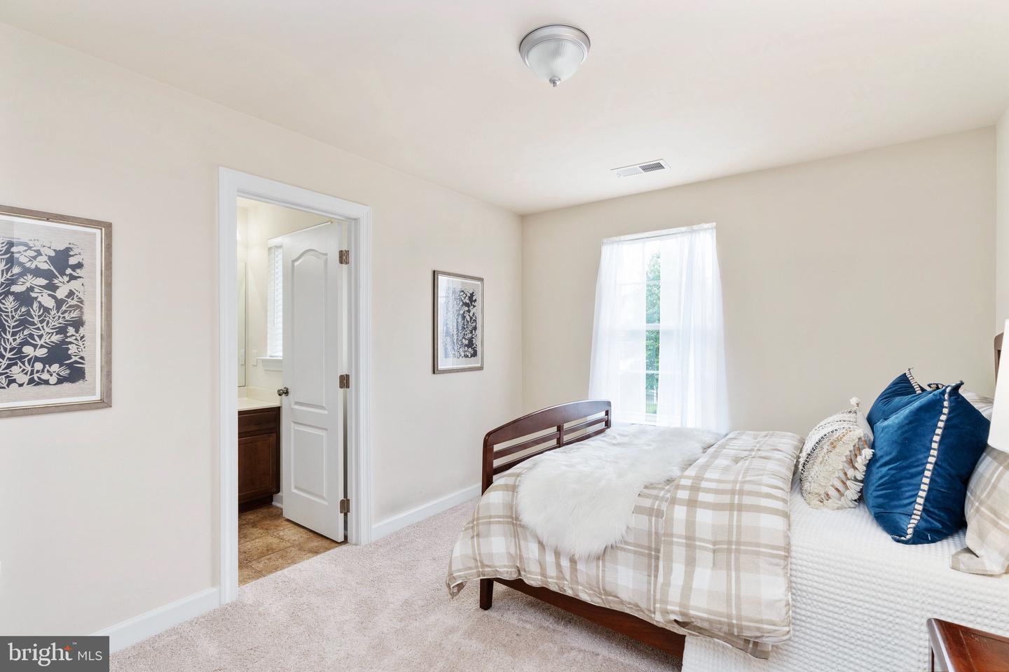 105 COACHMAN CIR, STAFFORD, Virginia 22554, 4 Bedrooms Bedrooms, ,4 BathroomsBathrooms,Residential,For sale,105 COACHMAN CIR,VAST2041028 MLS # VAST2041028
