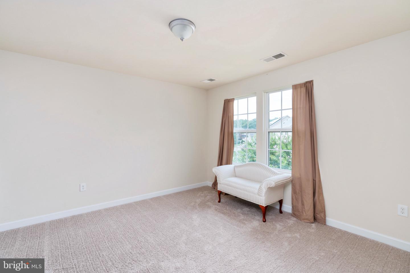 105 COACHMAN CIR, STAFFORD, Virginia 22554, 4 Bedrooms Bedrooms, ,4 BathroomsBathrooms,Residential,For sale,105 COACHMAN CIR,VAST2041028 MLS # VAST2041028