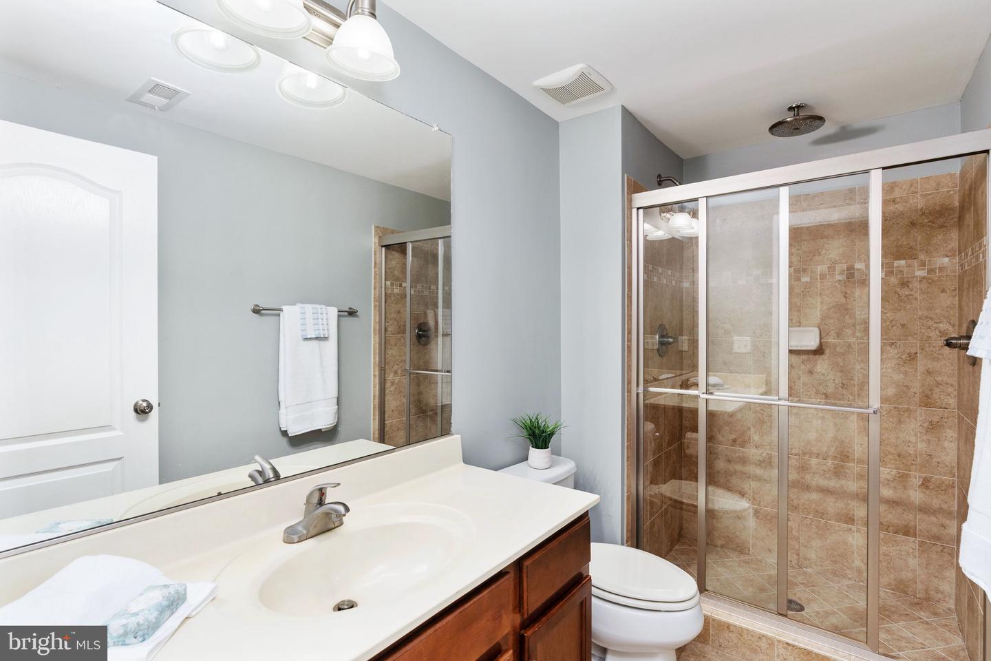 105 COACHMAN CIR, STAFFORD, Virginia 22554, 4 Bedrooms Bedrooms, ,4 BathroomsBathrooms,Residential,For sale,105 COACHMAN CIR,VAST2041028 MLS # VAST2041028