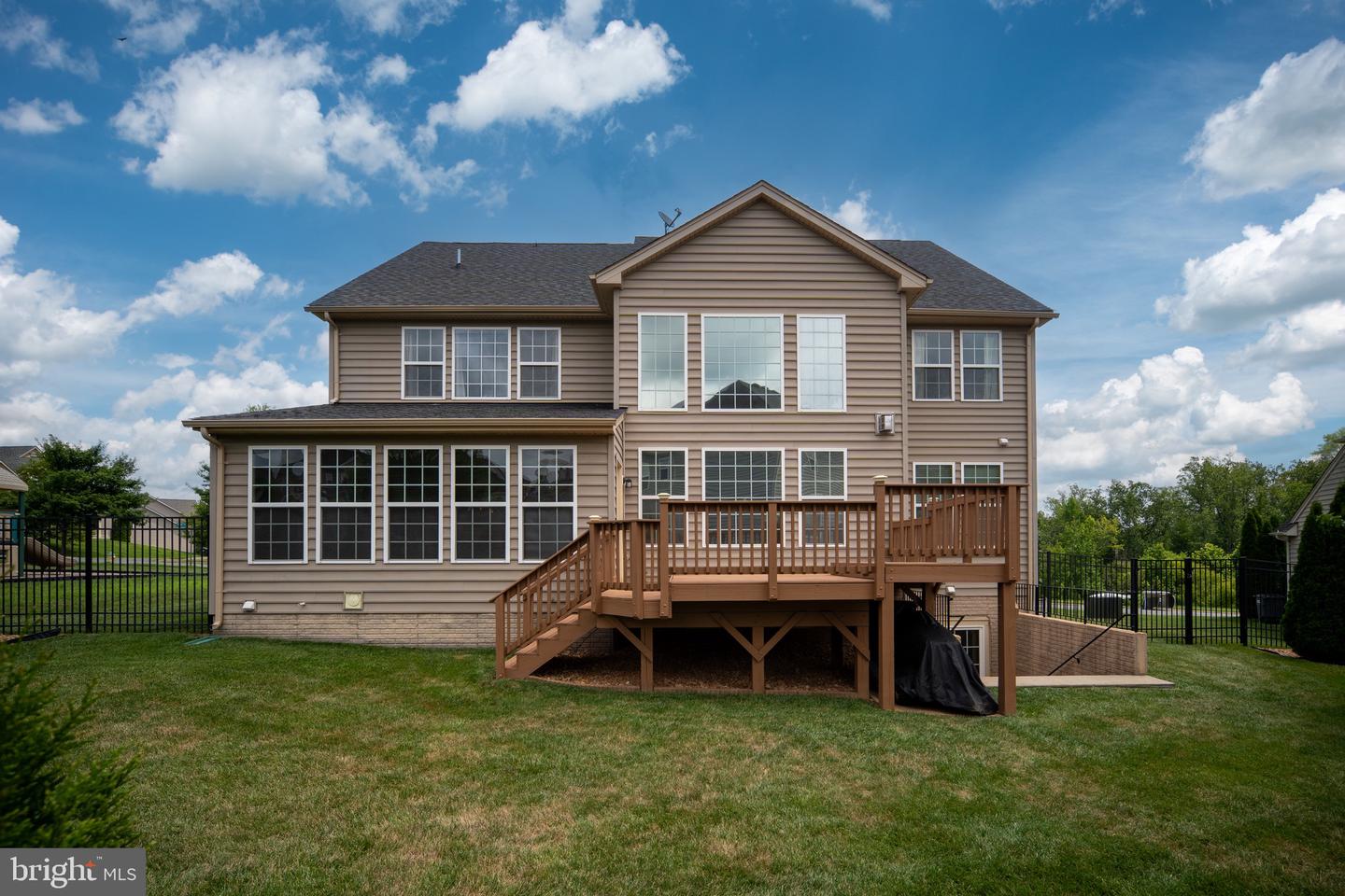 105 COACHMAN CIR, STAFFORD, Virginia 22554, 4 Bedrooms Bedrooms, ,4 BathroomsBathrooms,Residential,For sale,105 COACHMAN CIR,VAST2041028 MLS # VAST2041028