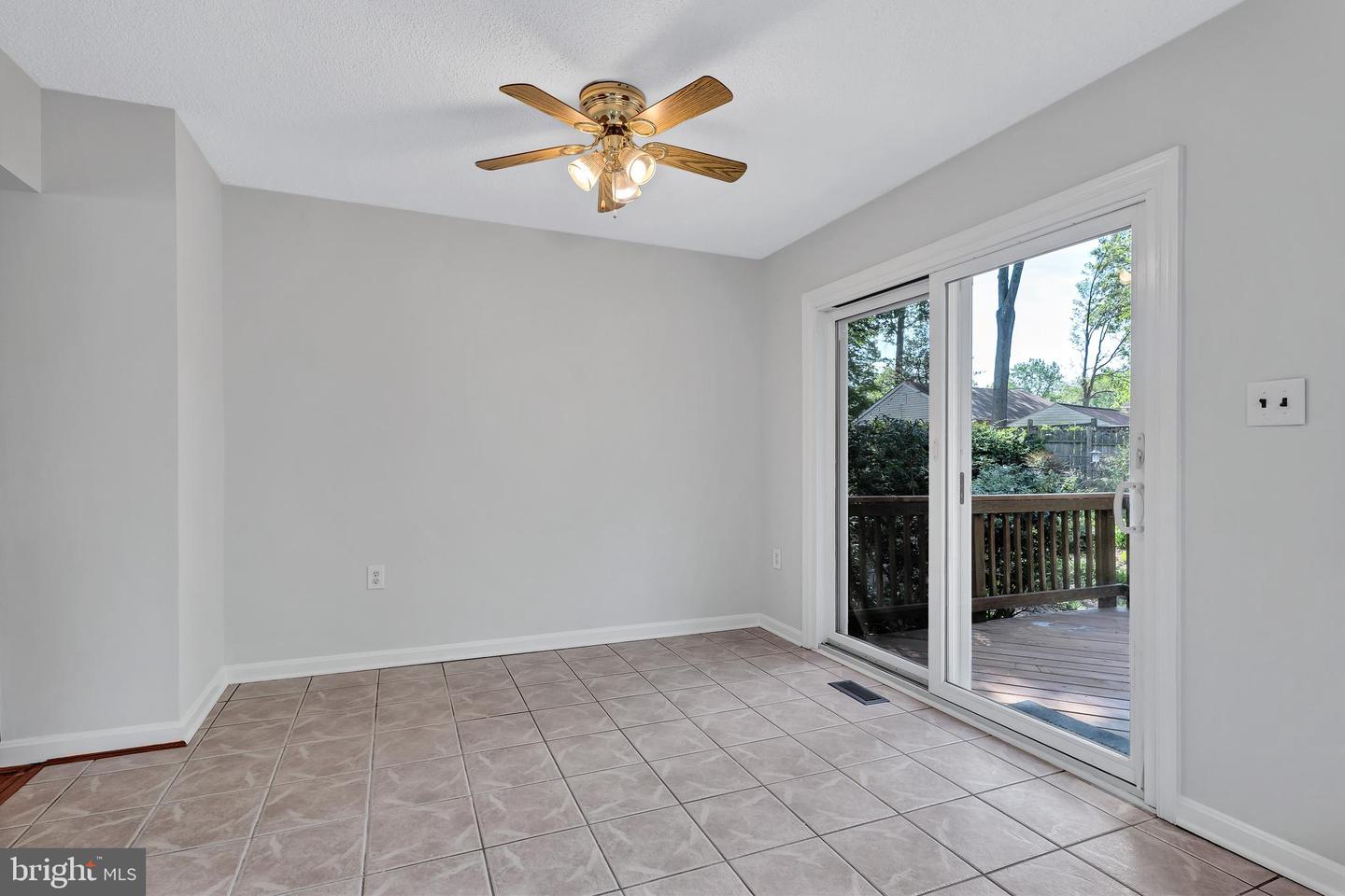 7 FAIRFIELD CT, STAFFORD, Virginia 22554, 5 Bedrooms Bedrooms, ,3 BathroomsBathrooms,Residential,For sale,7 FAIRFIELD CT,VAST2041032 MLS # VAST2041032