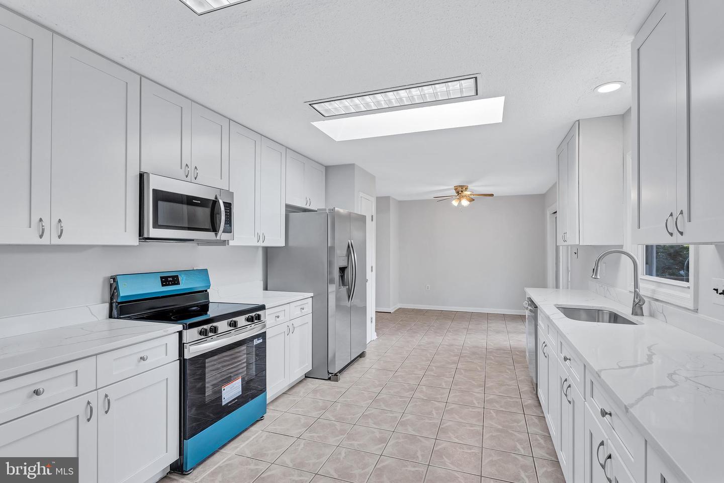7 FAIRFIELD CT, STAFFORD, Virginia 22554, 5 Bedrooms Bedrooms, ,3 BathroomsBathrooms,Residential,For sale,7 FAIRFIELD CT,VAST2041032 MLS # VAST2041032