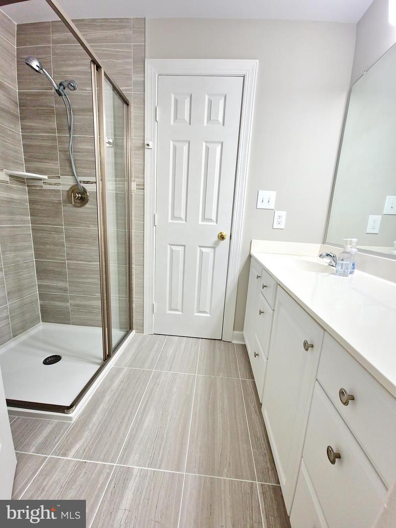 12253 FAIRFIELD HOUSE DR #405, FAIRFAX, Virginia 22033, 2 Bedrooms Bedrooms, ,2 BathroomsBathrooms,Residential,For sale,12253 FAIRFIELD HOUSE DR #405,VAFX2256908 MLS # VAFX2256908