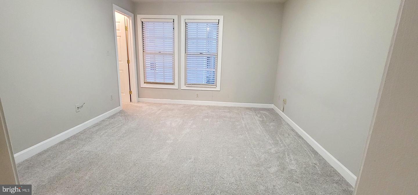 12253 FAIRFIELD HOUSE DR #405, FAIRFAX, Virginia 22033, 2 Bedrooms Bedrooms, ,2 BathroomsBathrooms,Residential,For sale,12253 FAIRFIELD HOUSE DR #405,VAFX2256908 MLS # VAFX2256908