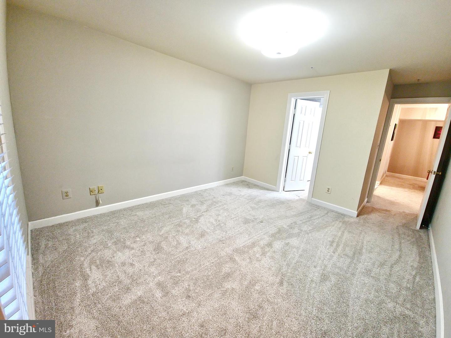 12253 FAIRFIELD HOUSE DR #405, FAIRFAX, Virginia 22033, 2 Bedrooms Bedrooms, ,2 BathroomsBathrooms,Residential,For sale,12253 FAIRFIELD HOUSE DR #405,VAFX2256908 MLS # VAFX2256908