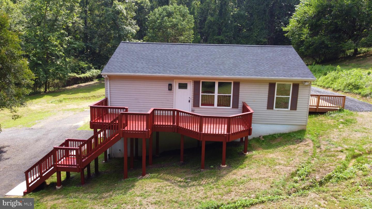 1032 DEAL PL, AMISSVILLE, Virginia 20106, 3 Bedrooms Bedrooms, ,2 BathroomsBathrooms,Residential,For sale,1032 DEAL PL,VACU2011048 MLS # VACU2011048