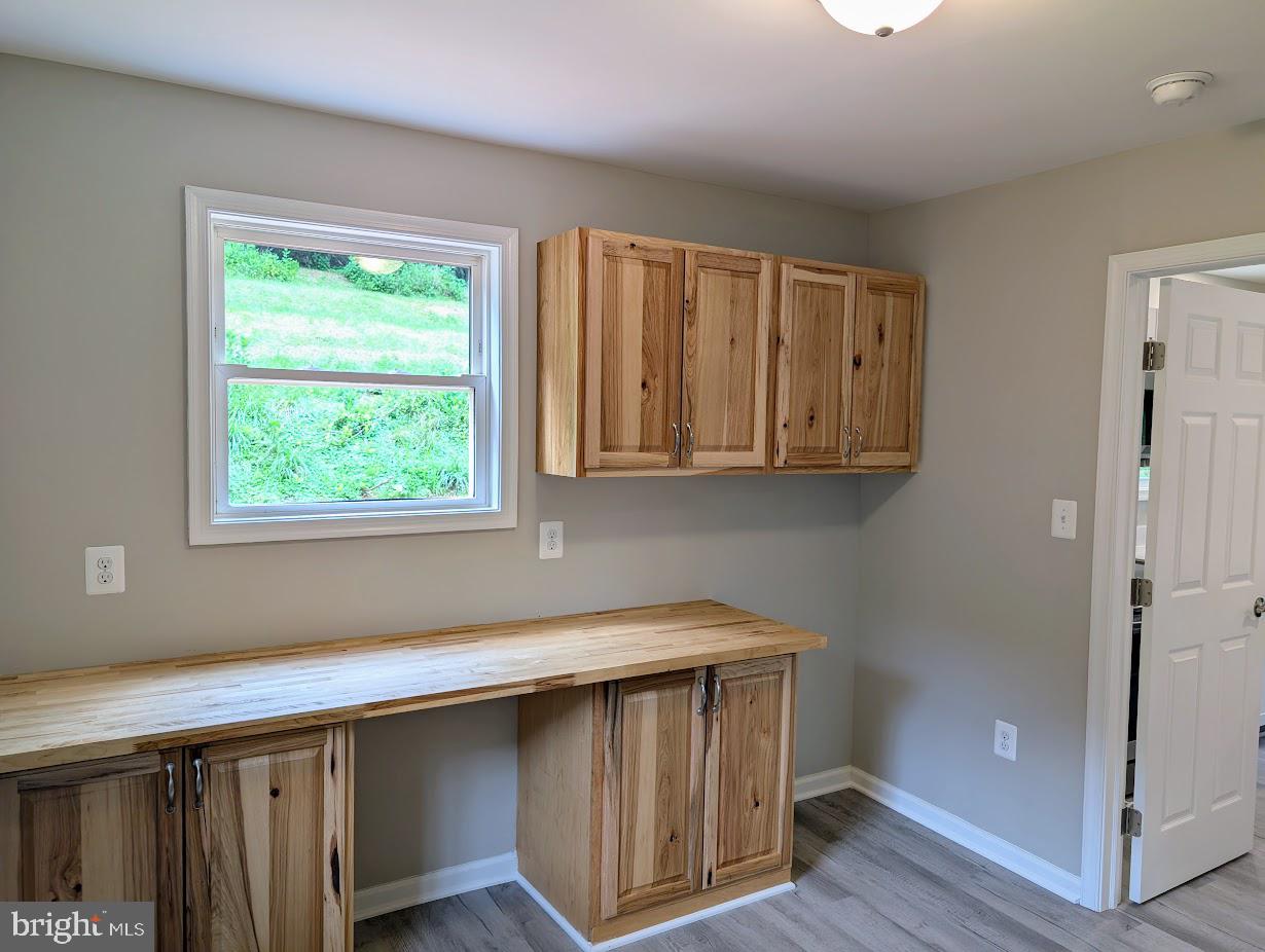 1032 DEAL PL, AMISSVILLE, Virginia 20106, 3 Bedrooms Bedrooms, ,2 BathroomsBathrooms,Residential,For sale,1032 DEAL PL,VACU2011048 MLS # VACU2011048