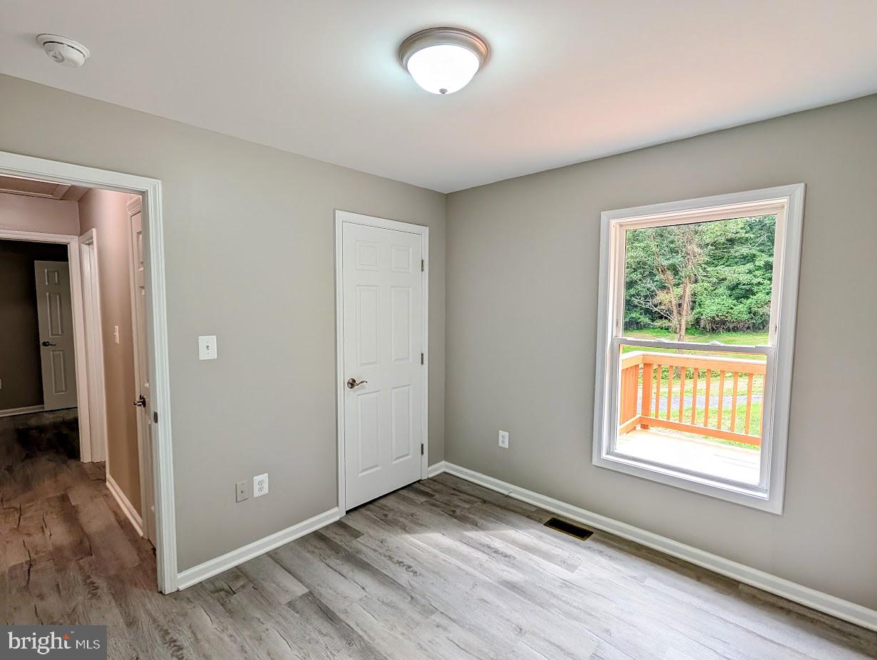 1032 DEAL PL, AMISSVILLE, Virginia 20106, 3 Bedrooms Bedrooms, ,2 BathroomsBathrooms,Residential,For sale,1032 DEAL PL,VACU2011048 MLS # VACU2011048