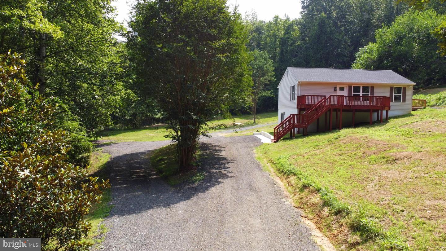 1032 DEAL PL, AMISSVILLE, Virginia 20106, 3 Bedrooms Bedrooms, ,2 BathroomsBathrooms,Residential,For sale,1032 DEAL PL,VACU2011048 MLS # VACU2011048