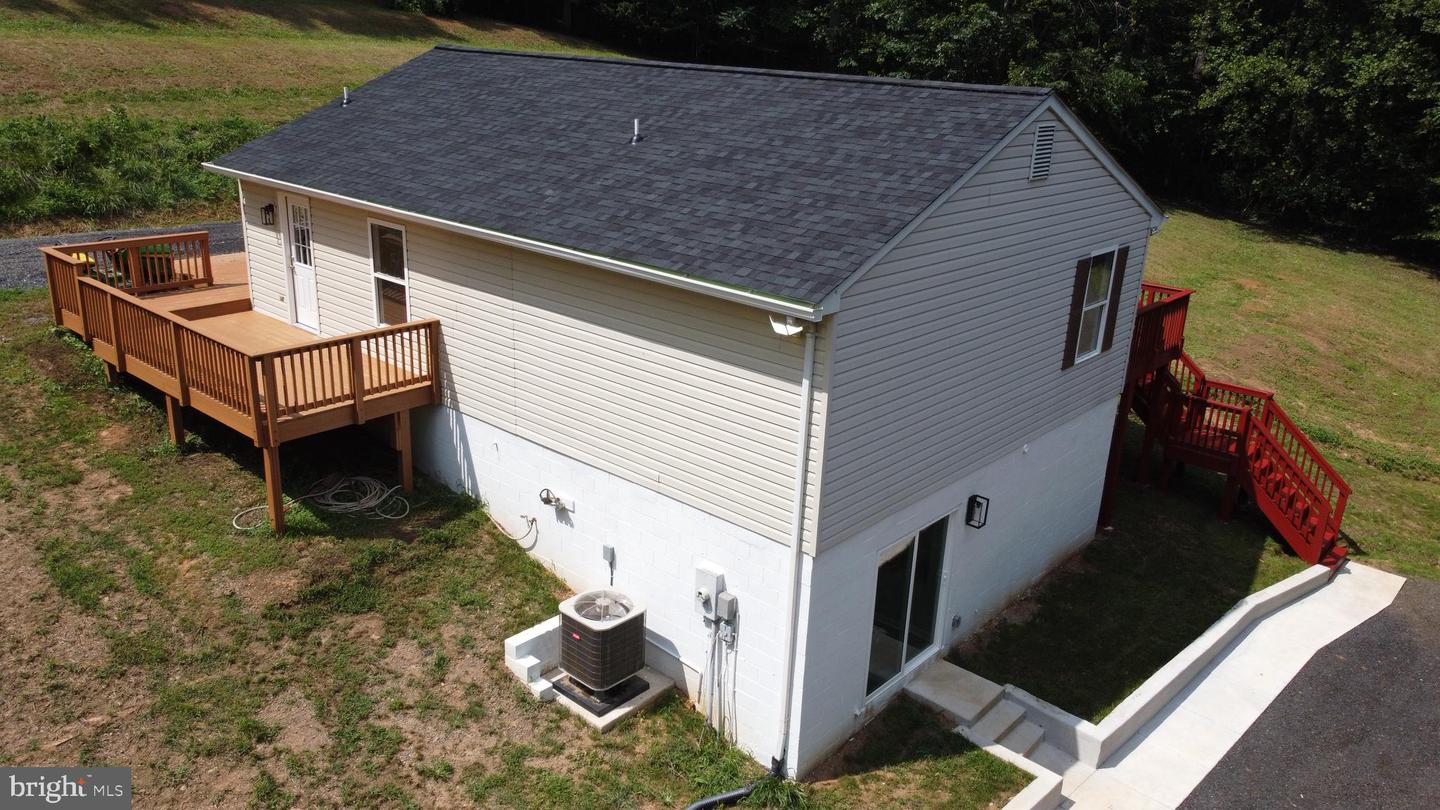 1032 DEAL PL, AMISSVILLE, Virginia 20106, 3 Bedrooms Bedrooms, ,2 BathroomsBathrooms,Residential,For sale,1032 DEAL PL,VACU2011048 MLS # VACU2011048