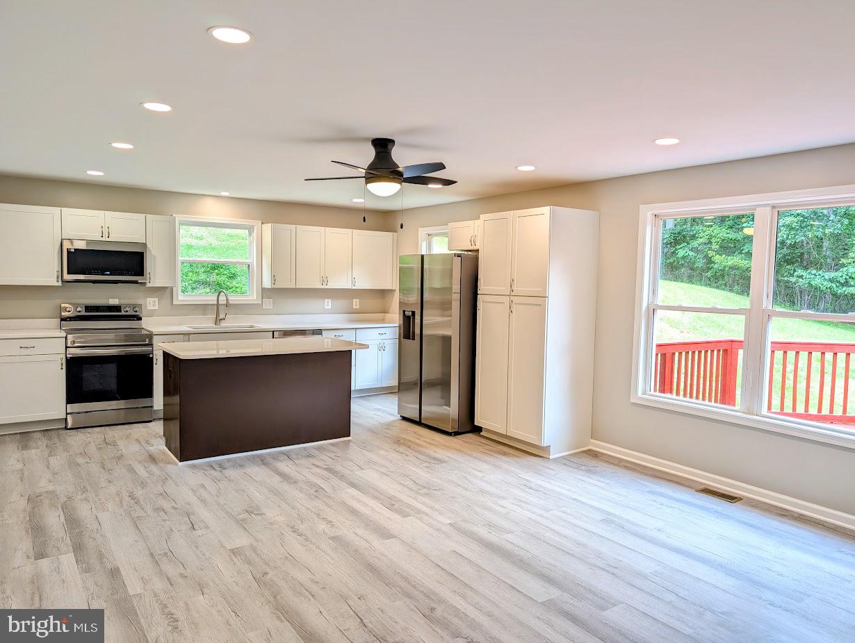 1032 DEAL PL, AMISSVILLE, Virginia 20106, 3 Bedrooms Bedrooms, ,2 BathroomsBathrooms,Residential,For sale,1032 DEAL PL,VACU2011048 MLS # VACU2011048