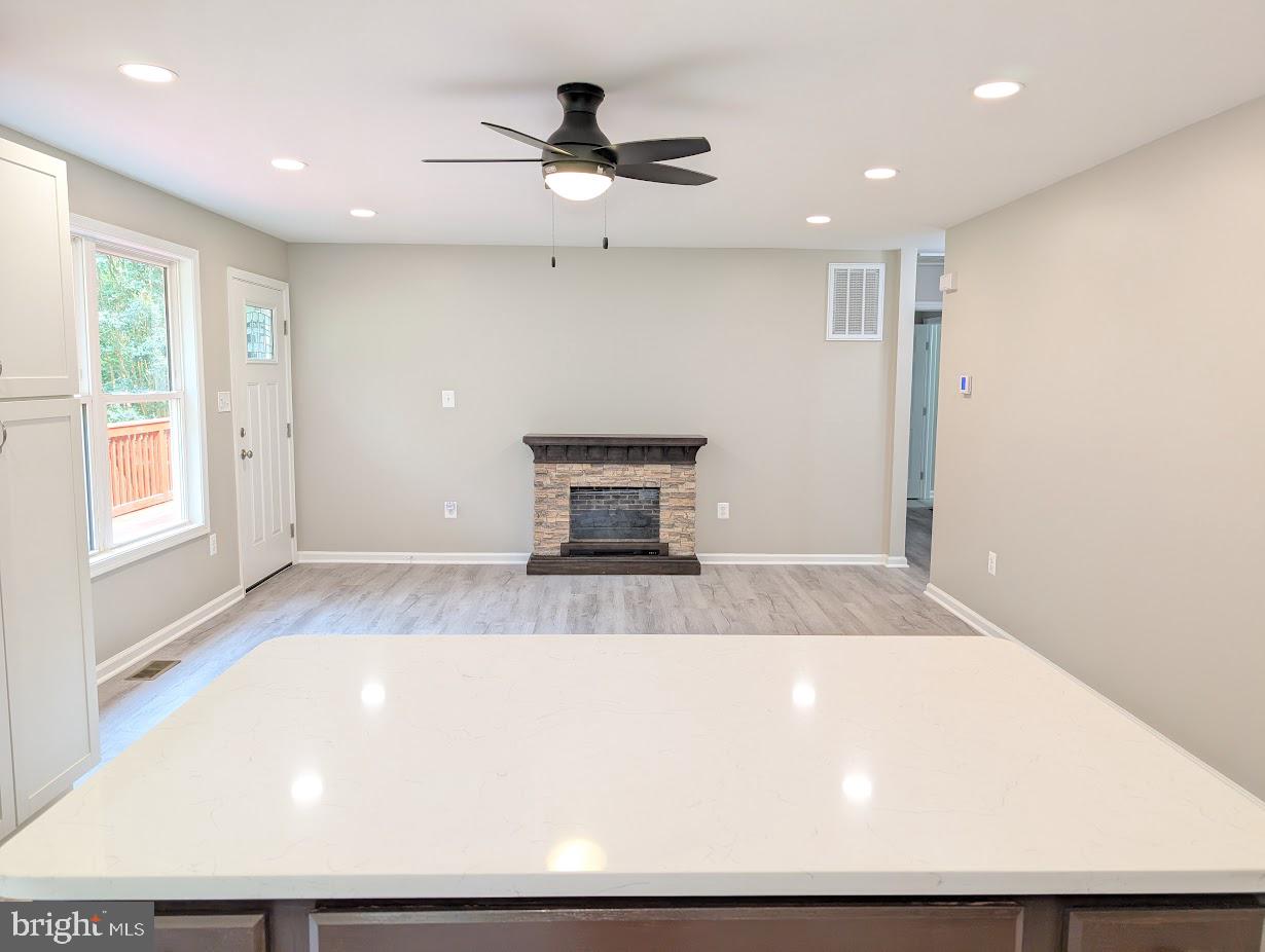 1032 DEAL PL, AMISSVILLE, Virginia 20106, 3 Bedrooms Bedrooms, ,2 BathroomsBathrooms,Residential,For sale,1032 DEAL PL,VACU2011048 MLS # VACU2011048
