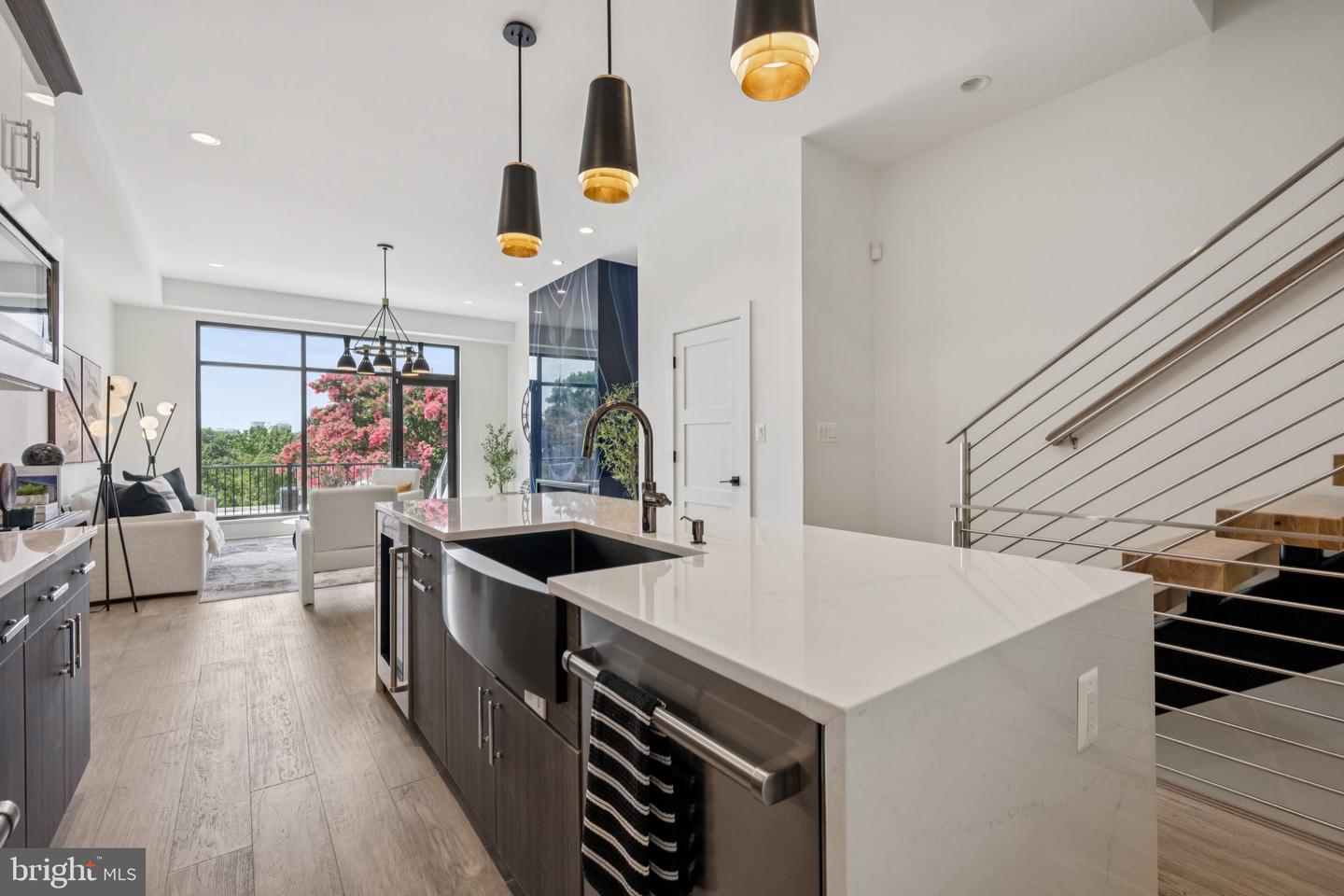 3550 WHITEHAVEN PKWY NW, WASHINGTON, District Of Columbia 20007, 5 Bedrooms Bedrooms, ,5 BathroomsBathrooms,Residential,For sale,3550 WHITEHAVEN PKWY NW,DCDC2211600 MLS # DCDC2211600