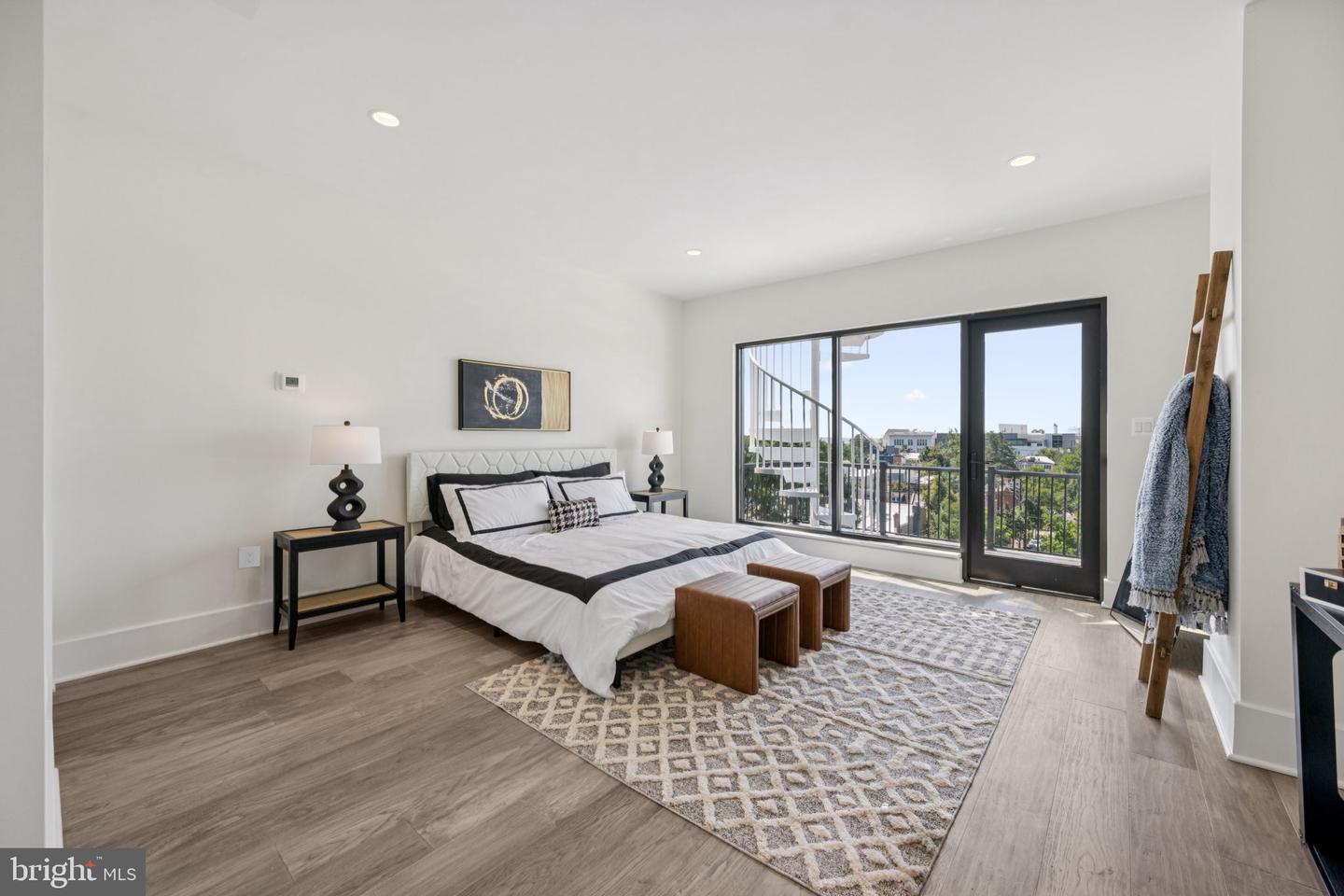 3550 WHITEHAVEN PKWY NW, WASHINGTON, District Of Columbia 20007, 5 Bedrooms Bedrooms, ,5 BathroomsBathrooms,Residential,For sale,3550 WHITEHAVEN PKWY NW,DCDC2211600 MLS # DCDC2211600