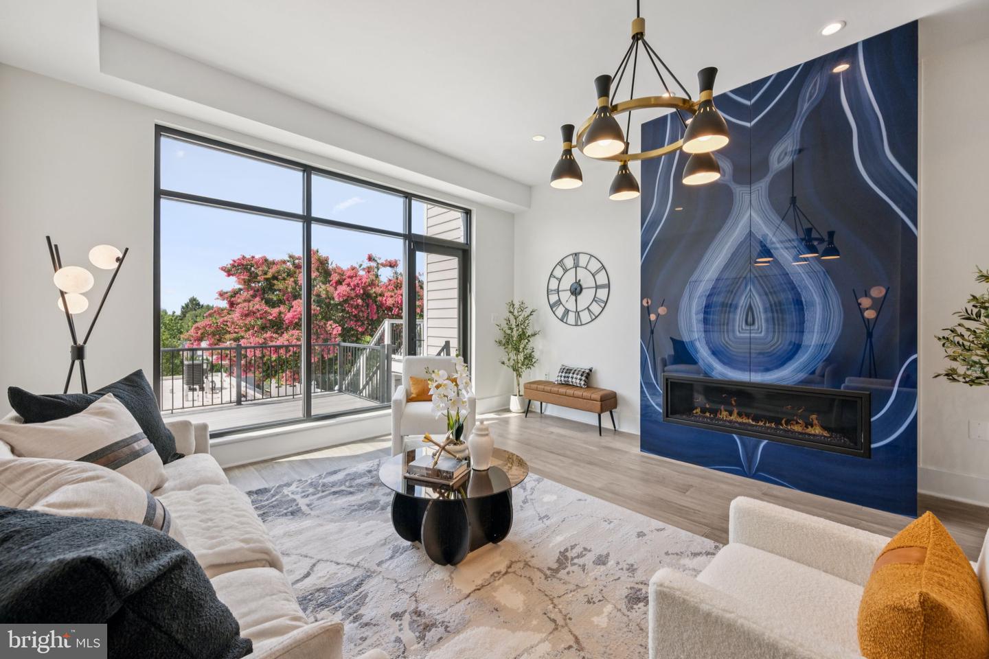 3550 WHITEHAVEN PKWY NW, WASHINGTON, District Of Columbia 20007, 5 Bedrooms Bedrooms, ,5 BathroomsBathrooms,Residential,For sale,3550 WHITEHAVEN PKWY NW,DCDC2211600 MLS # DCDC2211600