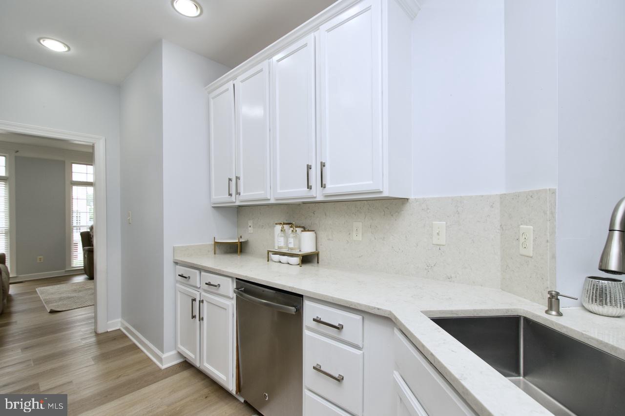 613 BATTERY TER NE, LEESBURG, Virginia 20176, 3 Bedrooms Bedrooms, ,3 BathroomsBathrooms,Residential,For sale,613 BATTERY TER NE,VALO2102958 MLS # VALO2102958