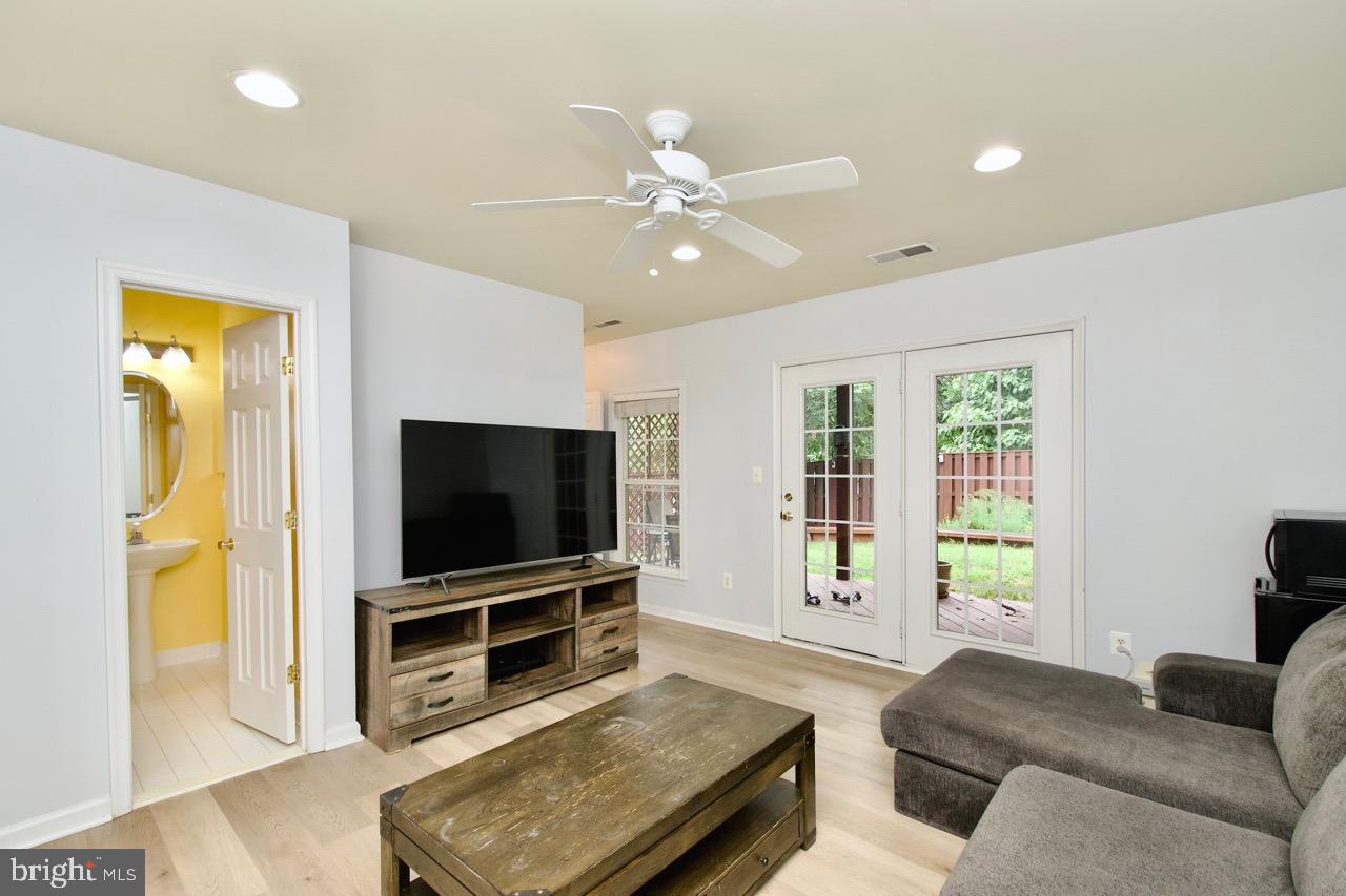 613 BATTERY TER NE, LEESBURG, Virginia 20176, 3 Bedrooms Bedrooms, ,3 BathroomsBathrooms,Residential,For sale,613 BATTERY TER NE,VALO2102958 MLS # VALO2102958
