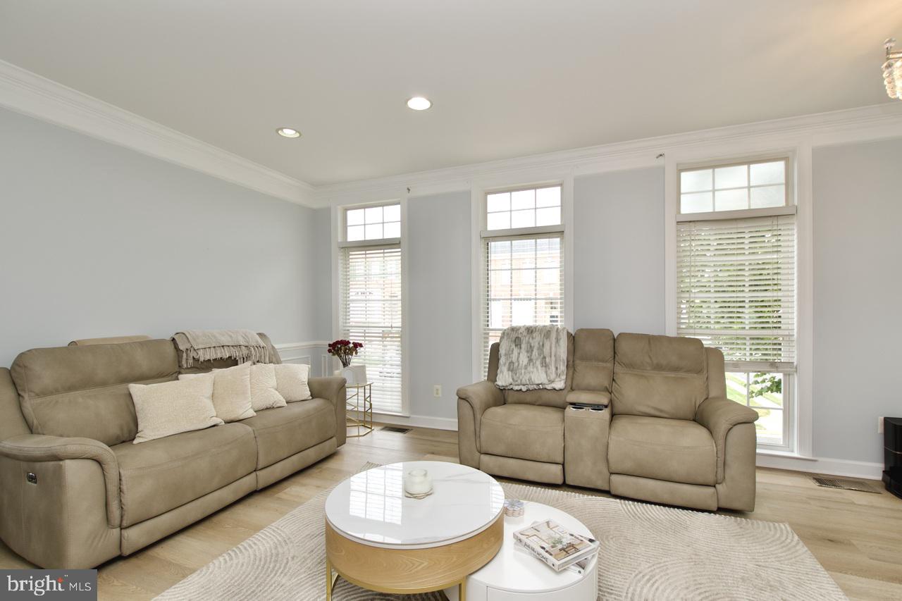 613 BATTERY TER NE, LEESBURG, Virginia 20176, 3 Bedrooms Bedrooms, ,3 BathroomsBathrooms,Residential,For sale,613 BATTERY TER NE,VALO2102958 MLS # VALO2102958