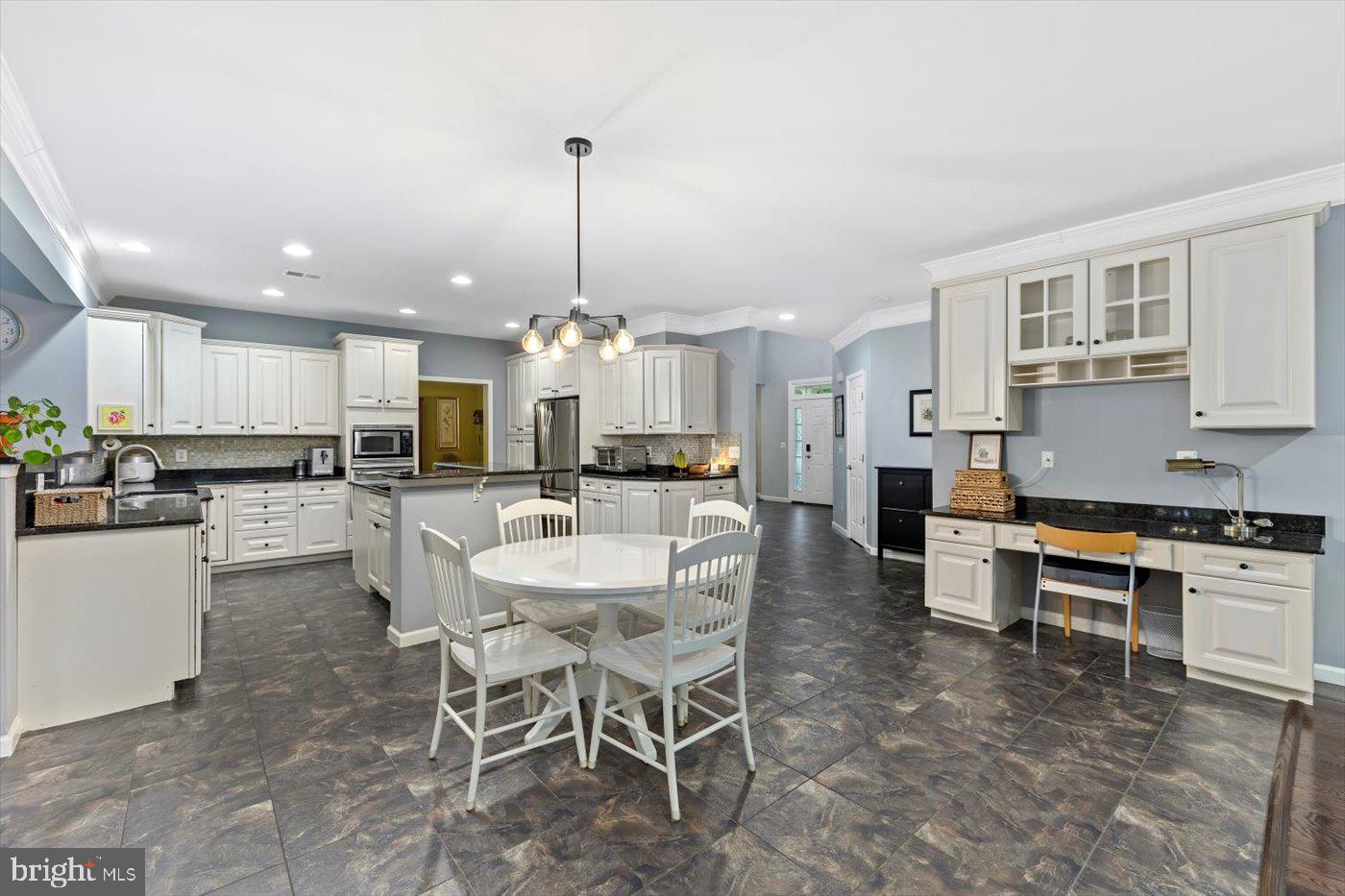 7802 LYNDHURST CT, SPOTSYLVANIA, Virginia 22553, 4 Bedrooms Bedrooms, ,4 BathroomsBathrooms,Residential,For sale,7802 LYNDHURST CT,VASP2034868 MLS # VASP2034868