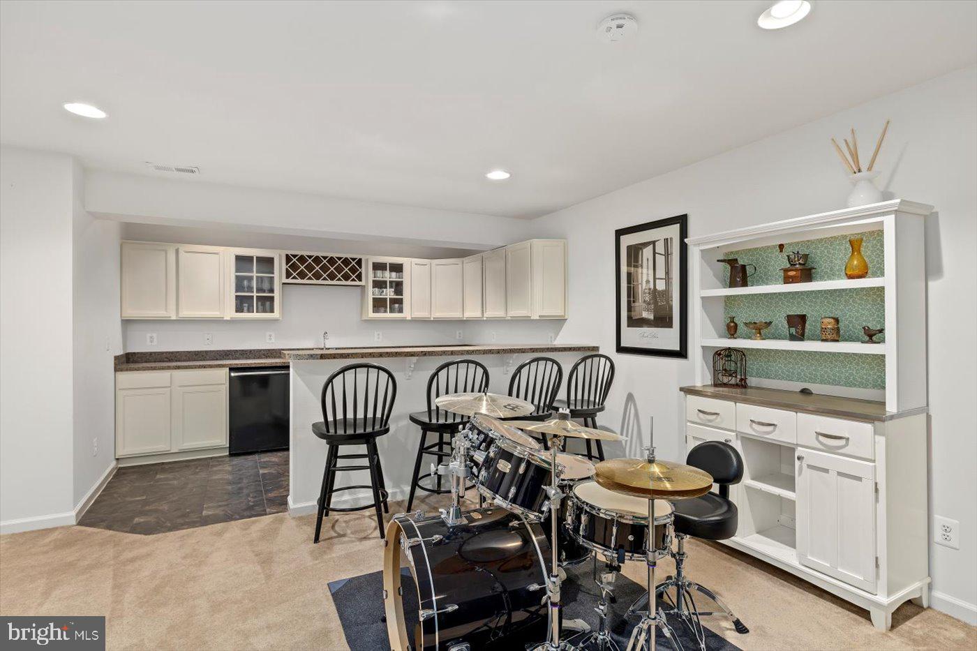 7802 LYNDHURST CT, SPOTSYLVANIA, Virginia 22553, 4 Bedrooms Bedrooms, ,4 BathroomsBathrooms,Residential,For sale,7802 LYNDHURST CT,VASP2034868 MLS # VASP2034868