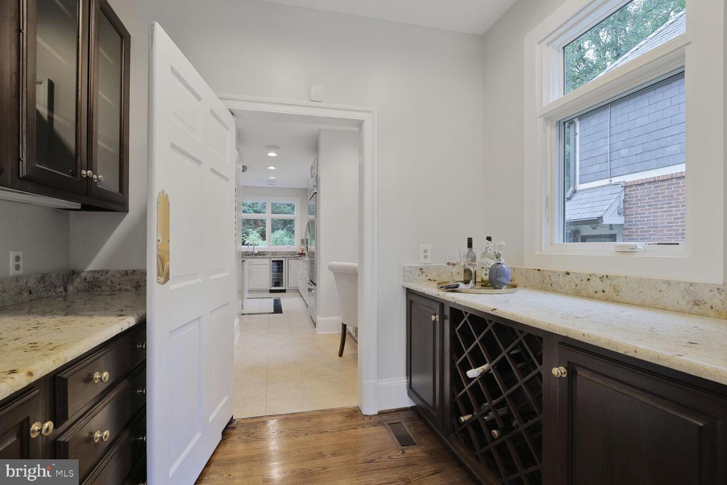 3121 ARIZONA AVE NW, WASHINGTON, District Of Columbia 20016, 5 Bedrooms Bedrooms, ,4 BathroomsBathrooms,Residential,For sale,3121 ARIZONA AVE NW,DCDC2211544 MLS # DCDC2211544