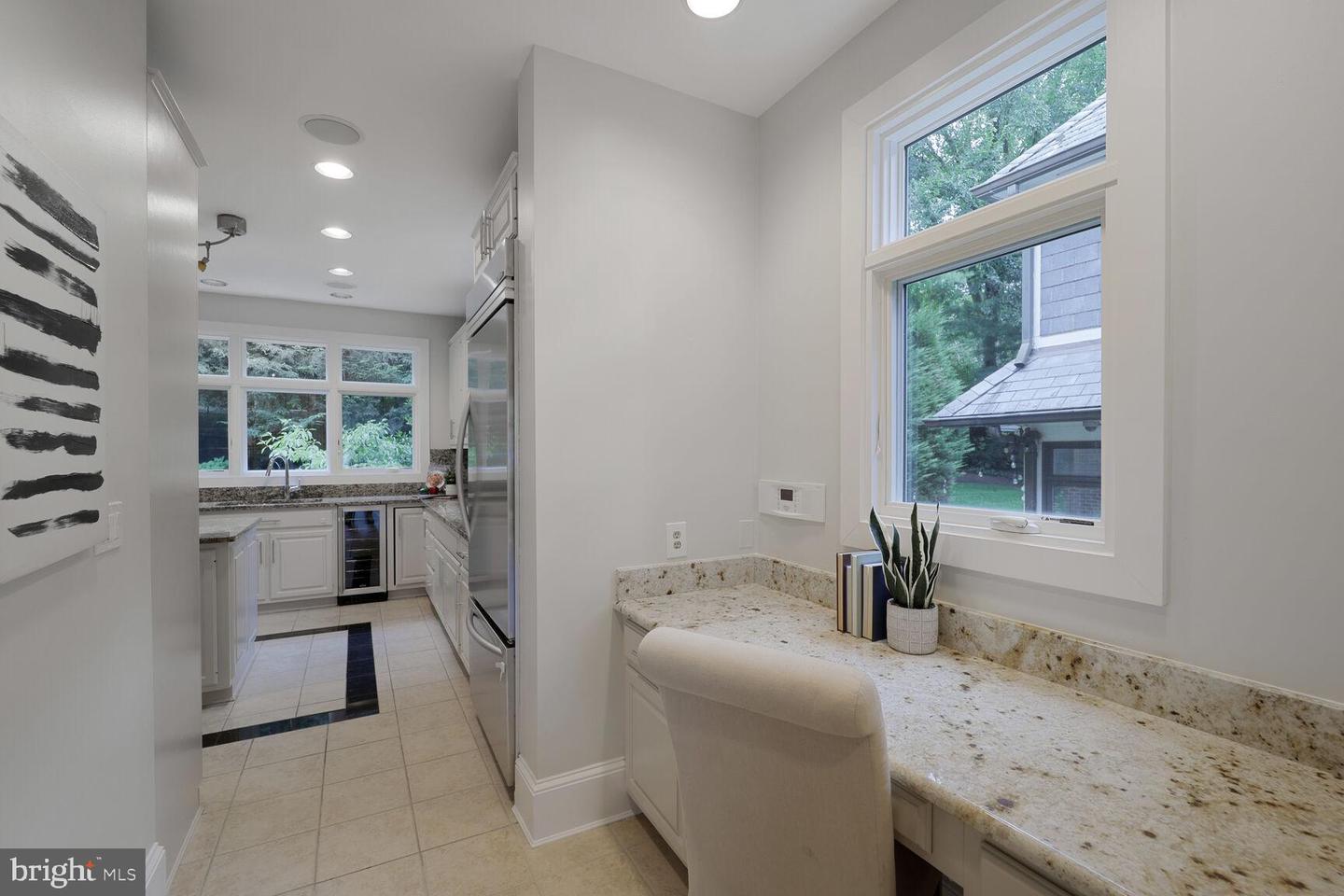 3121 ARIZONA AVE NW, WASHINGTON, District Of Columbia 20016, 5 Bedrooms Bedrooms, ,4 BathroomsBathrooms,Residential,For sale,3121 ARIZONA AVE NW,DCDC2211544 MLS # DCDC2211544