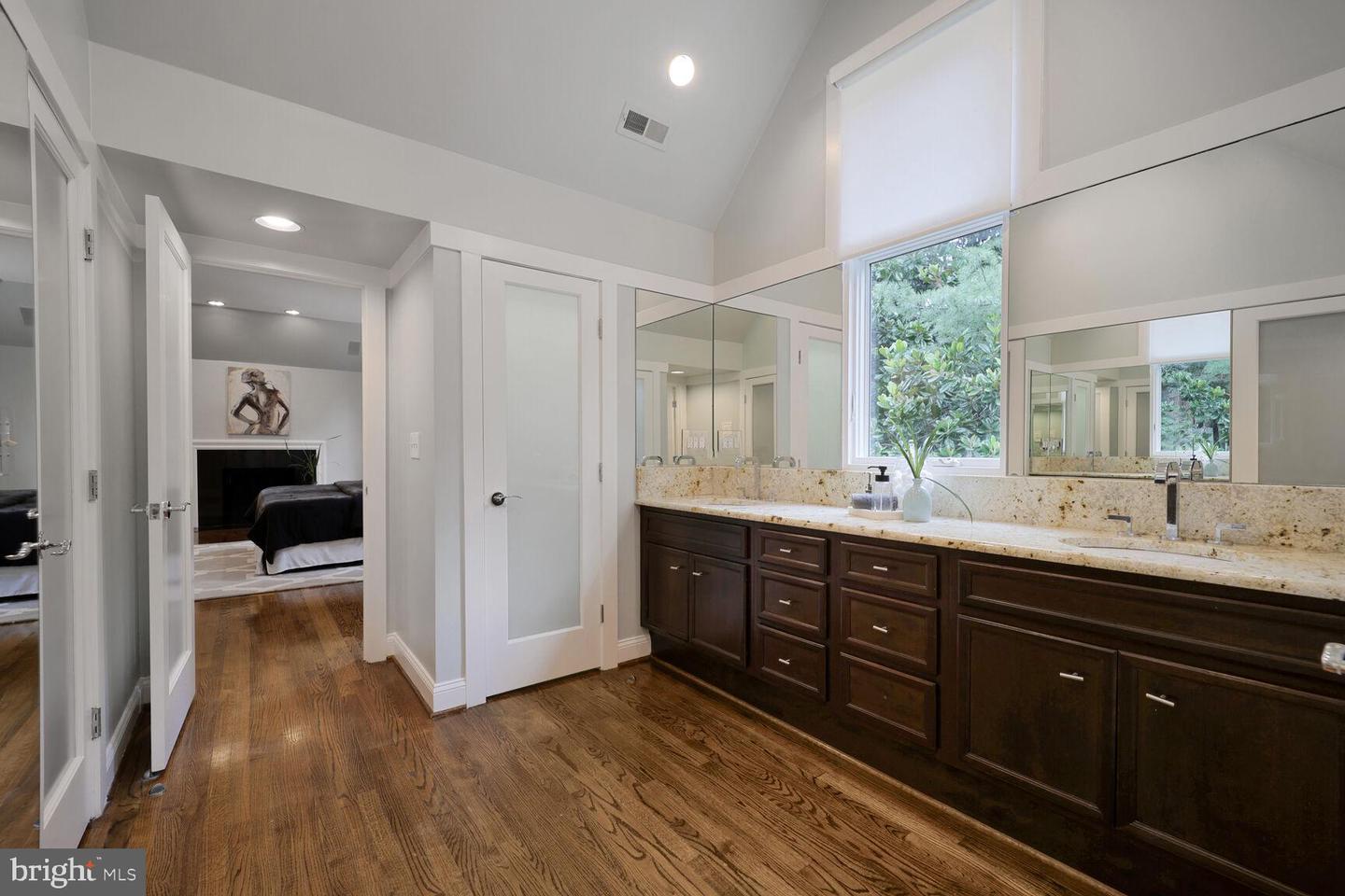 3121 ARIZONA AVE NW, WASHINGTON, District Of Columbia 20016, 5 Bedrooms Bedrooms, ,4 BathroomsBathrooms,Residential,For sale,3121 ARIZONA AVE NW,DCDC2211544 MLS # DCDC2211544