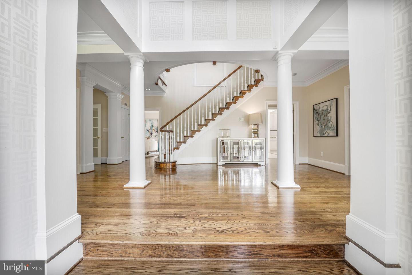 3121 ARIZONA AVE NW, WASHINGTON, District Of Columbia 20016, 5 Bedrooms Bedrooms, ,4 BathroomsBathrooms,Residential,For sale,3121 ARIZONA AVE NW,DCDC2211544 MLS # DCDC2211544