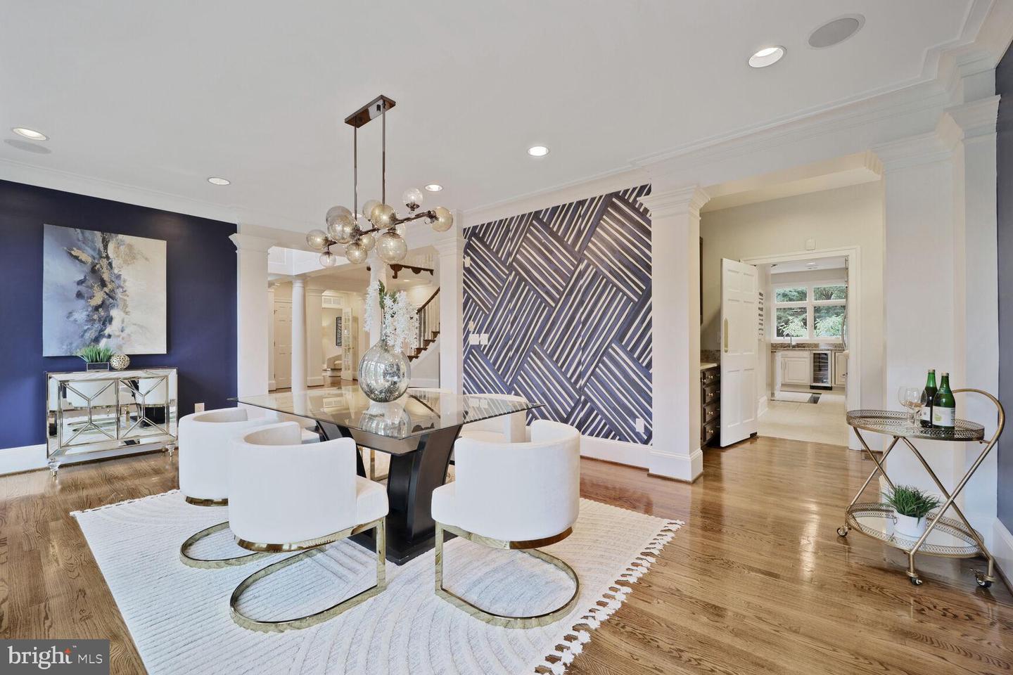 3121 ARIZONA AVE NW, WASHINGTON, District Of Columbia 20016, 5 Bedrooms Bedrooms, ,4 BathroomsBathrooms,Residential,For sale,3121 ARIZONA AVE NW,DCDC2211544 MLS # DCDC2211544