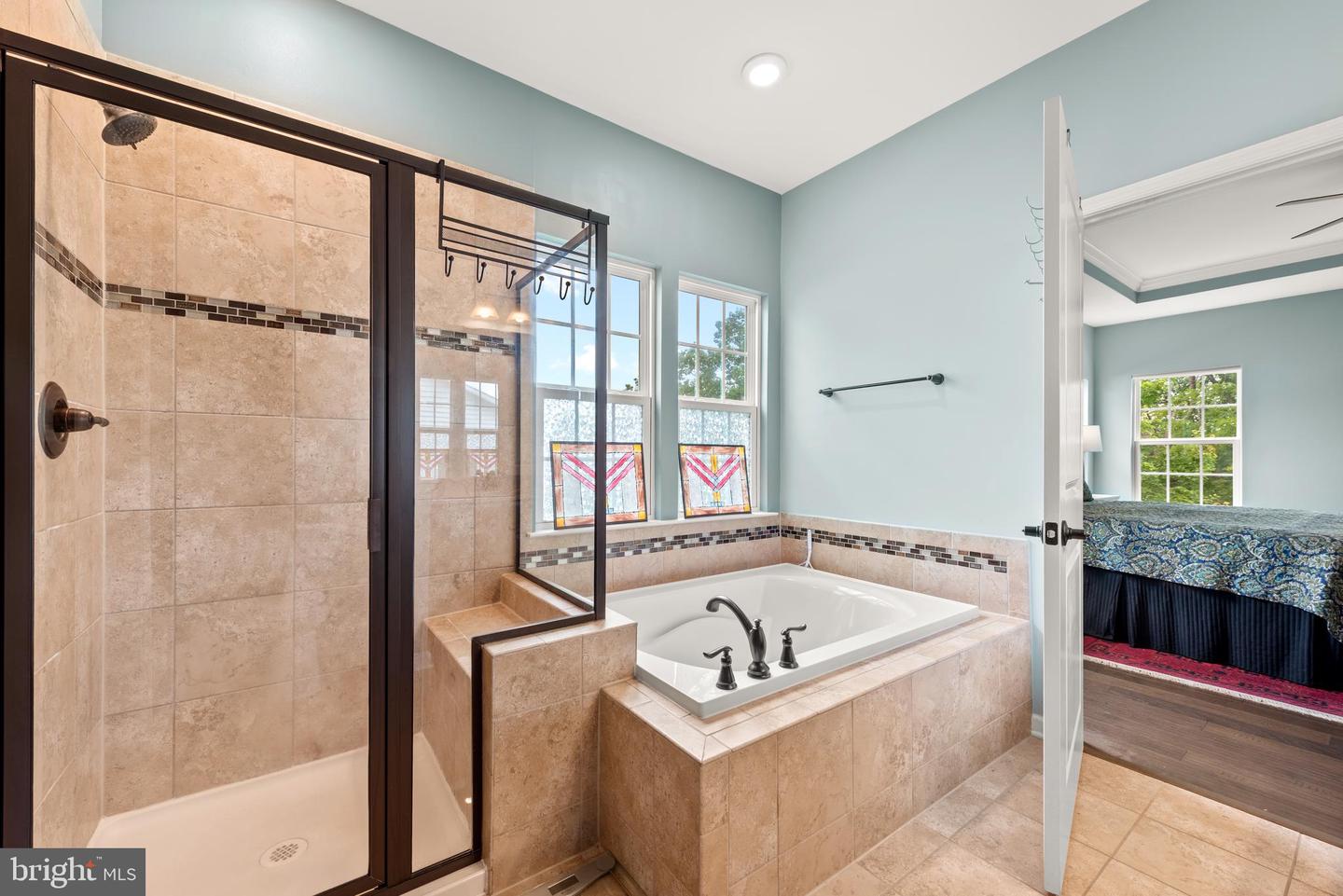 144 SKIPPER DR, LAKE FREDERICK, Virginia 22630, 3 Bedrooms Bedrooms, ,3 BathroomsBathrooms,Residential,For sale,144 SKIPPER DR,VAFV2035584 MLS # VAFV2035584