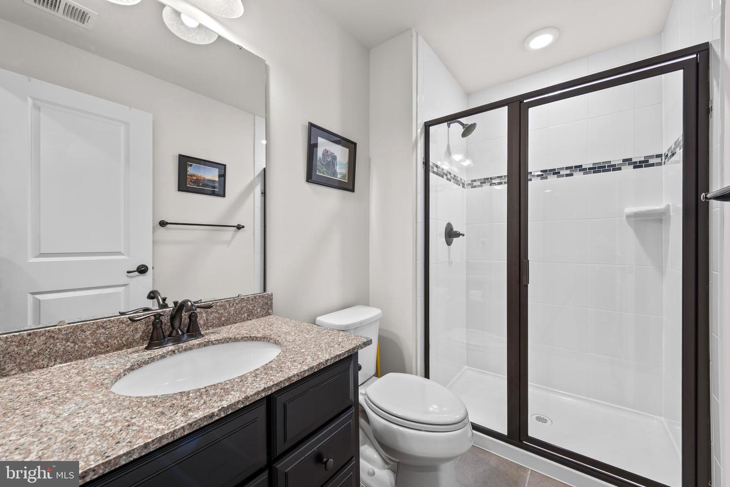 144 SKIPPER DR, LAKE FREDERICK, Virginia 22630, 3 Bedrooms Bedrooms, ,3 BathroomsBathrooms,Residential,For sale,144 SKIPPER DR,VAFV2035584 MLS # VAFV2035584