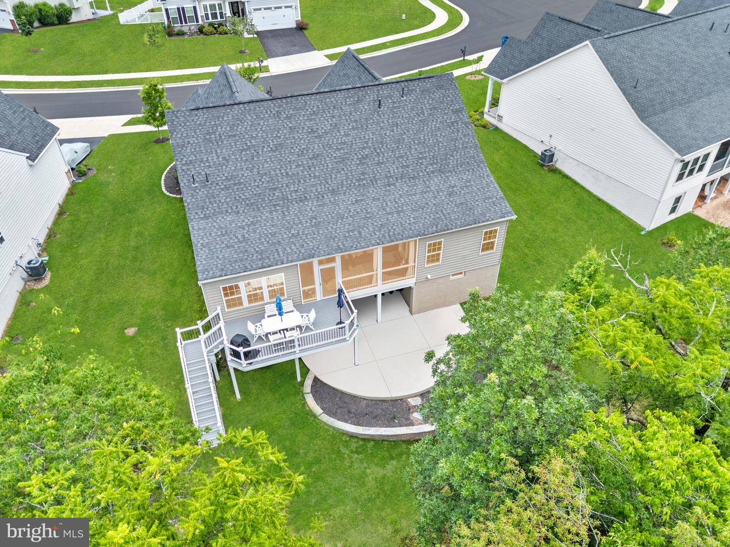 144 SKIPPER DR, LAKE FREDERICK, Virginia 22630, 3 Bedrooms Bedrooms, ,3 BathroomsBathrooms,Residential,For sale,144 SKIPPER DR,VAFV2035584 MLS # VAFV2035584