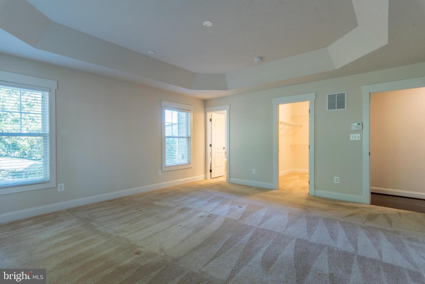 3209 GARY CT, FALLS CHURCH, Virginia 22042, 5 Bedrooms Bedrooms, ,5 BathroomsBathrooms,Residential,For sale,3209 GARY CT,VAFX2256910 MLS # VAFX2256910