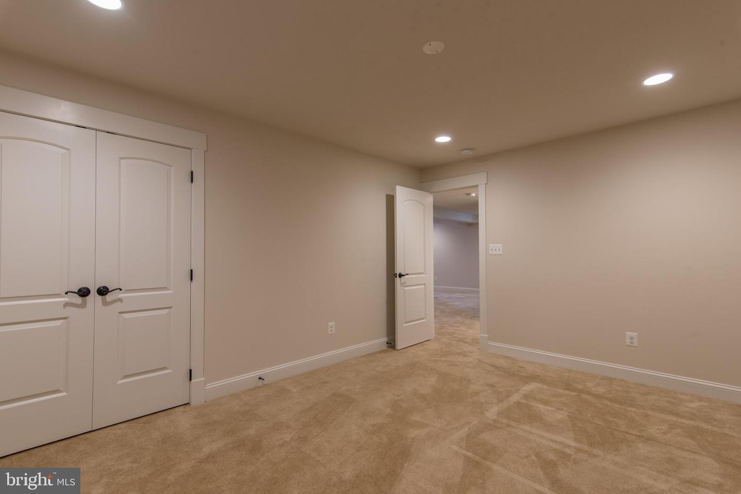 3209 GARY CT, FALLS CHURCH, Virginia 22042, 5 Bedrooms Bedrooms, ,5 BathroomsBathrooms,Residential,For sale,3209 GARY CT,VAFX2256910 MLS # VAFX2256910
