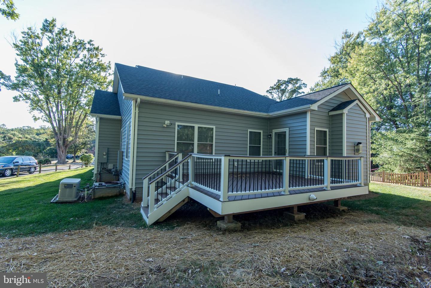3209 GARY CT, FALLS CHURCH, Virginia 22042, 5 Bedrooms Bedrooms, ,5 BathroomsBathrooms,Residential,For sale,3209 GARY CT,VAFX2256910 MLS # VAFX2256910