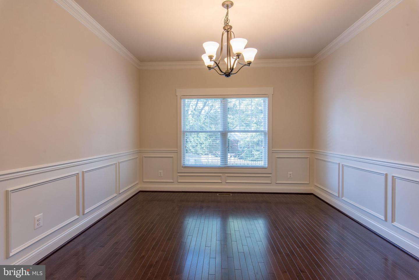 3209 GARY CT, FALLS CHURCH, Virginia 22042, 5 Bedrooms Bedrooms, ,5 BathroomsBathrooms,Residential,For sale,3209 GARY CT,VAFX2256910 MLS # VAFX2256910