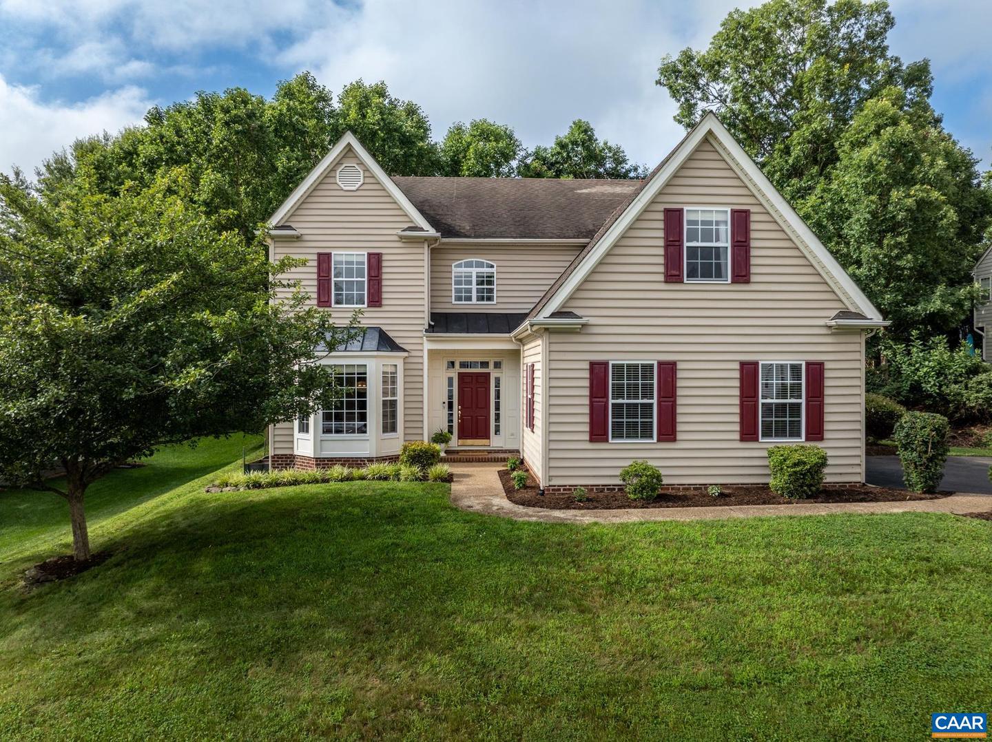 363 GRAYROCK DR, CROZET, Virginia 22932, 5 Bedrooms Bedrooms, ,3 BathroomsBathrooms,Residential,For sale,363 GRAYROCK DR,667021 MLS # 667021