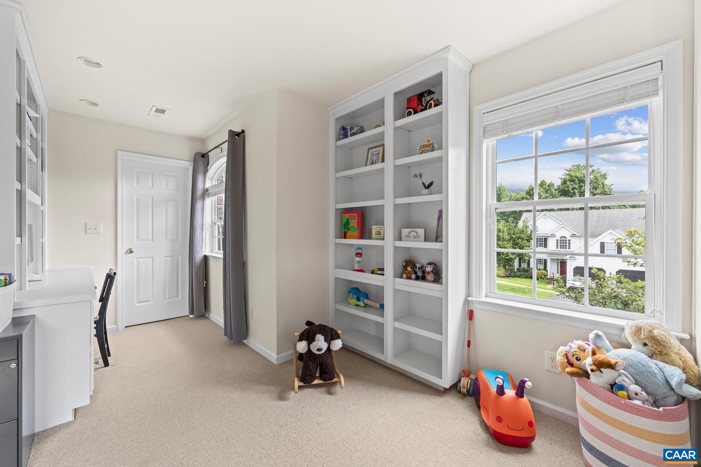 363 GRAYROCK DR, CROZET, Virginia 22932, 5 Bedrooms Bedrooms, ,3 BathroomsBathrooms,Residential,For sale,363 GRAYROCK DR,667021 MLS # 667021