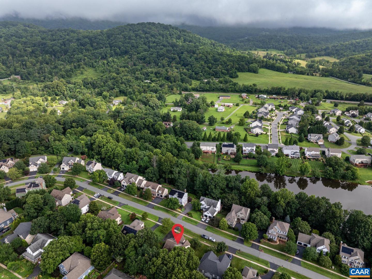 363 GRAYROCK DR, CROZET, Virginia 22932, 5 Bedrooms Bedrooms, ,3 BathroomsBathrooms,Residential,For sale,363 GRAYROCK DR,667021 MLS # 667021