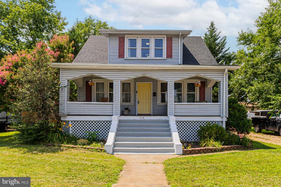 518 WARREN AVE, FRONT ROYAL, Virginia 22630, 4 Bedrooms Bedrooms, ,2 BathroomsBathrooms,Residential,For sale,518 WARREN AVE,VAWR2011778 MLS # VAWR2011778