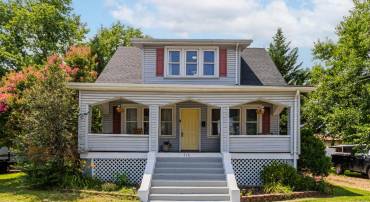 518 WARREN AVE, FRONT ROYAL, Virginia 22630, 4 Bedrooms Bedrooms, ,2 BathroomsBathrooms,Residential,For sale,518 WARREN AVE,VAWR2011778 MLS # VAWR2011778
